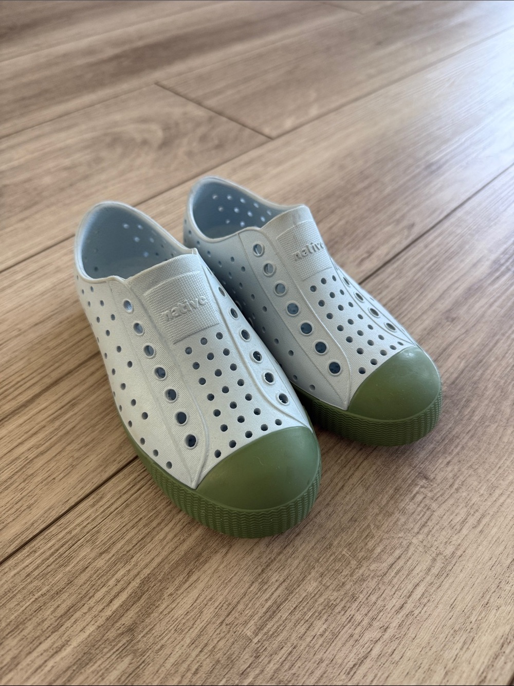 Native Kids Jefferson Air Blue/Loch Green Water Shoes Size 12